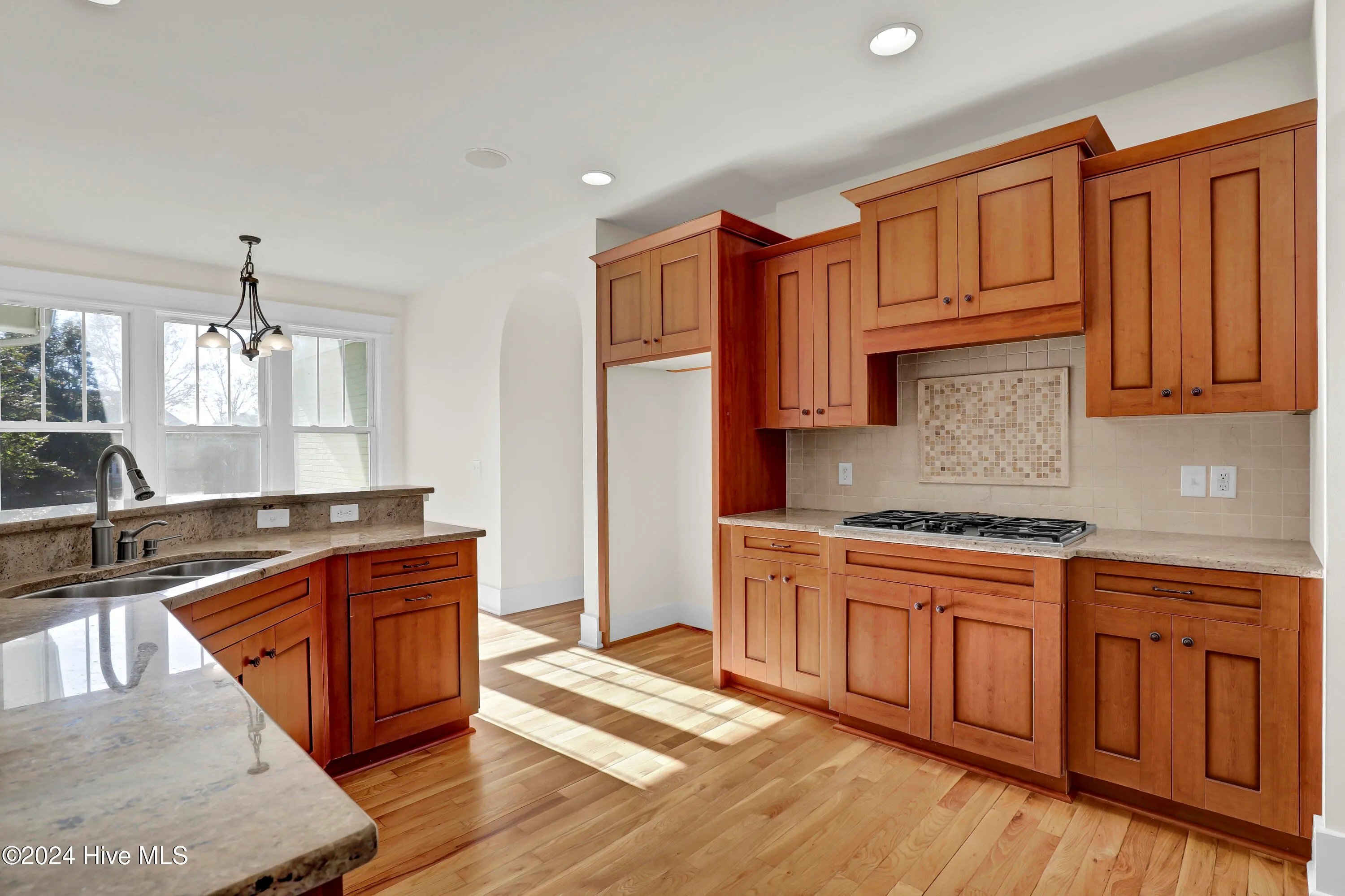 Hampstead, North Carolina 28443, United States, 4 Bedrooms Bedrooms, ,4 BathroomsBathrooms,Residential,Active,31650