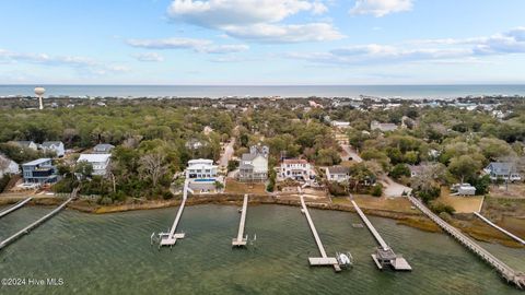 A home in Emerald Isle