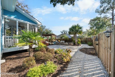 A home in Oak Island