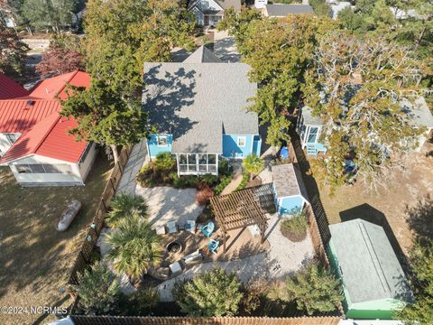 A home in Oak Island