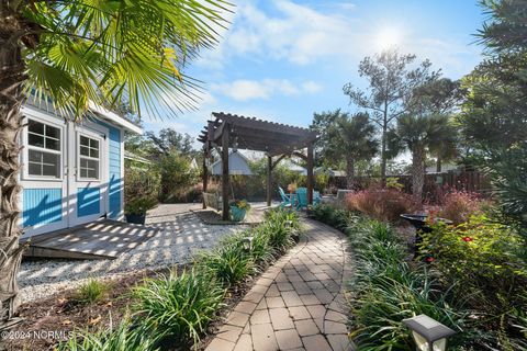 A home in Oak Island