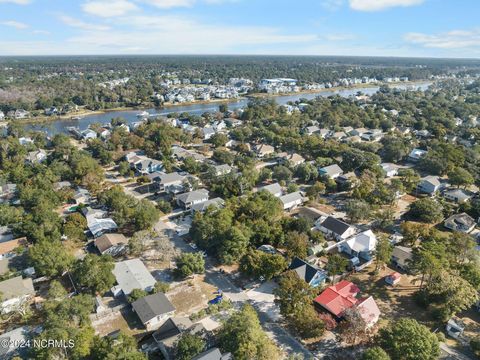 A home in Oak Island