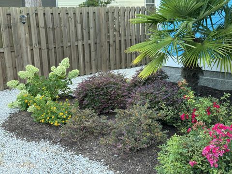 A home in Oak Island