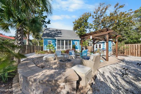 A home in Oak Island