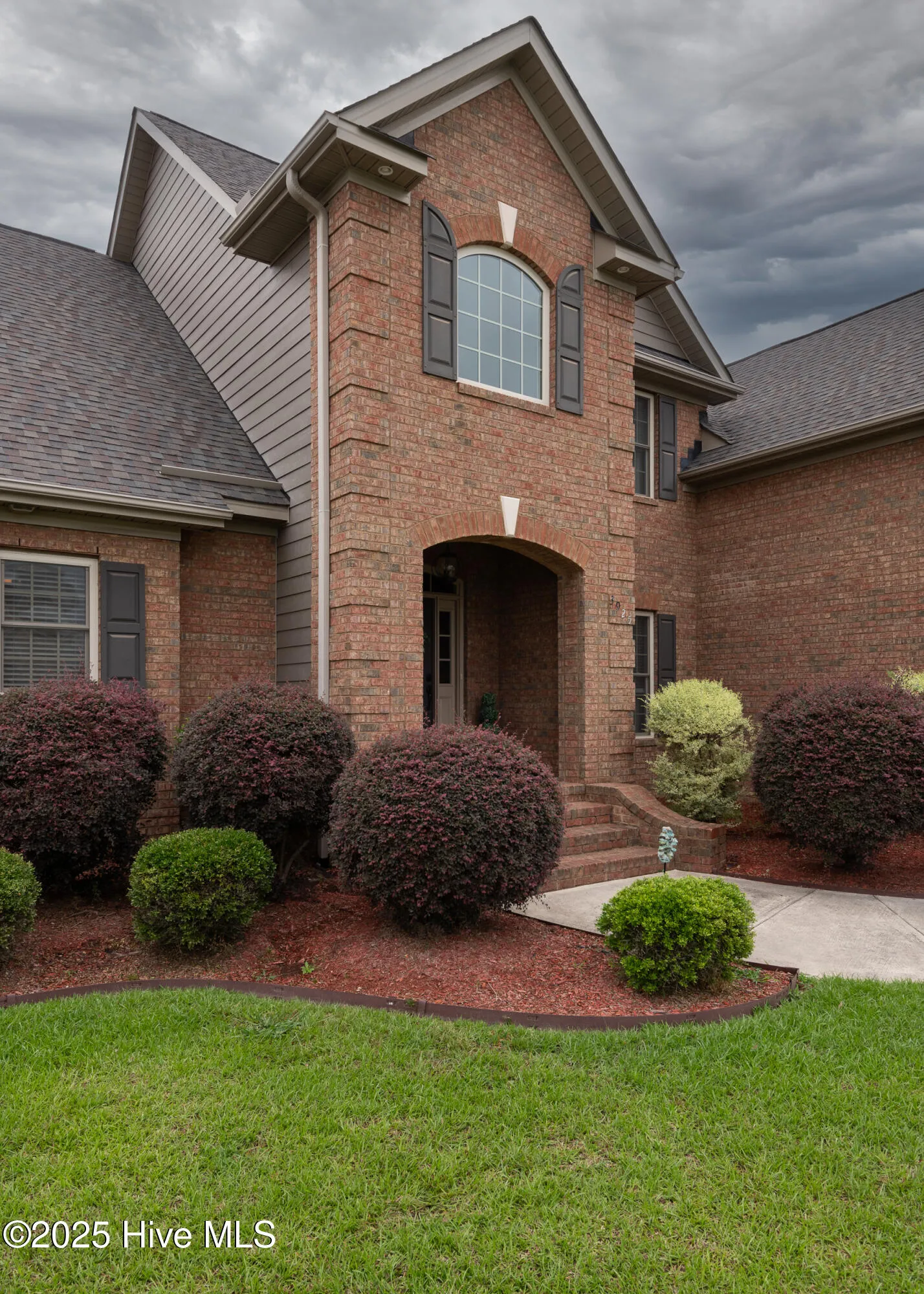 Greenville, North Carolina 27858, United States, 4 Bedrooms Bedrooms, ,4 BathroomsBathrooms,Residential,Pending,123989