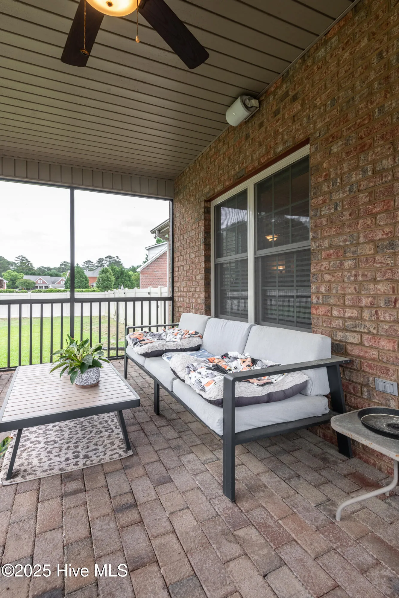 Greenville, North Carolina 27858, United States, 4 Bedrooms Bedrooms, ,4 BathroomsBathrooms,Residential,Pending,123989