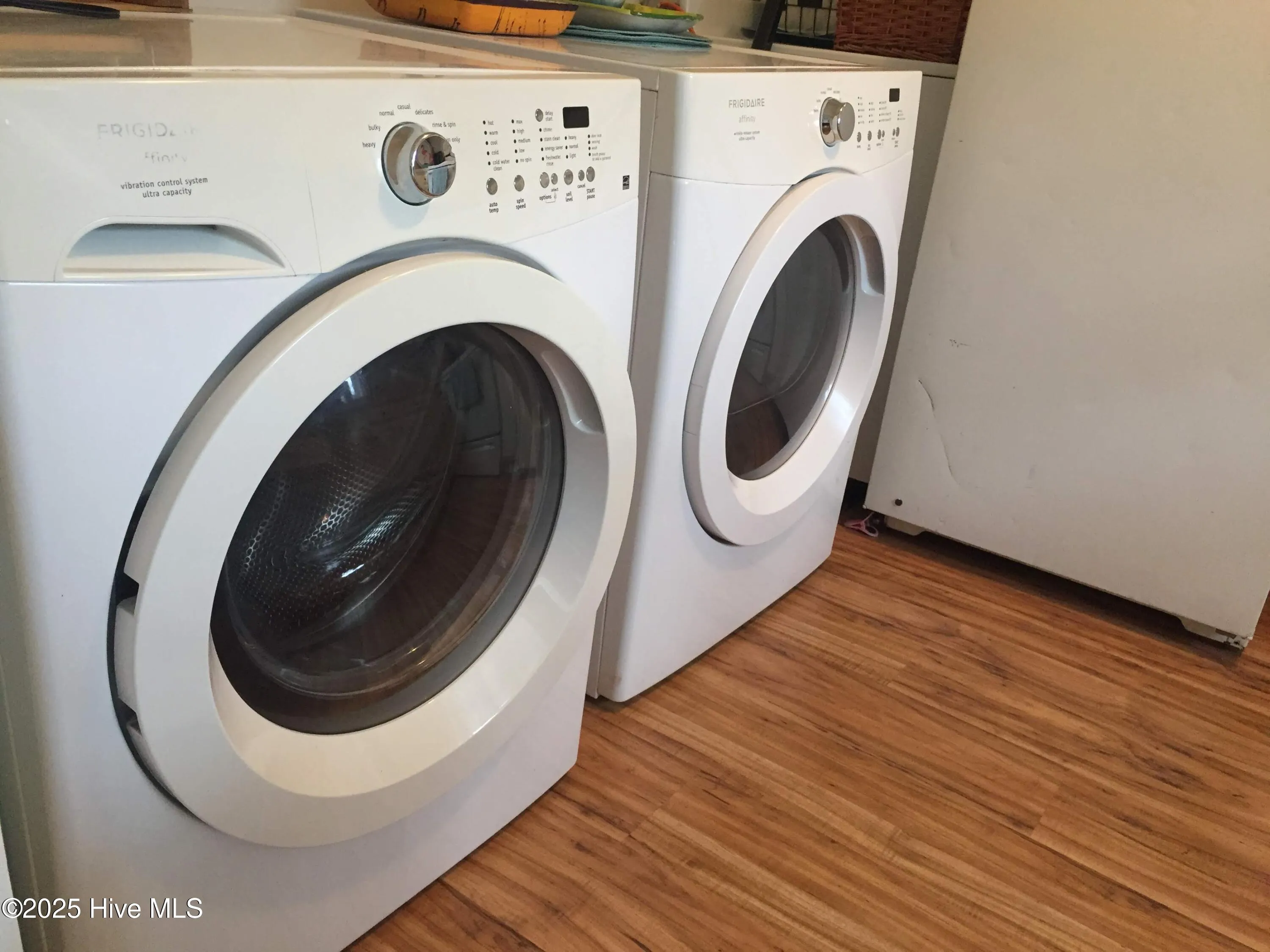 Greenville, North Carolina 27858, United States, 2 Bedrooms Bedrooms, ,1 BathroomBathrooms,Residential,Active,93673