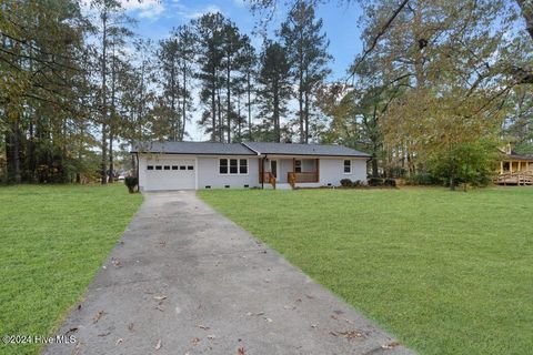 A home in Laurinburg