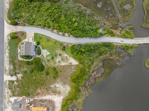 A home in North Topsail Beach