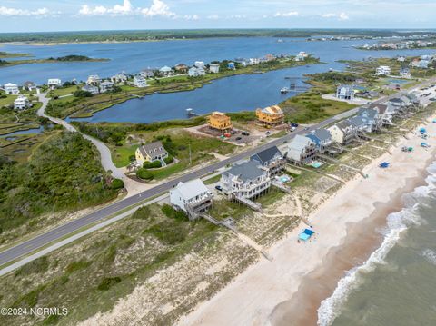 A home in North Topsail Beach