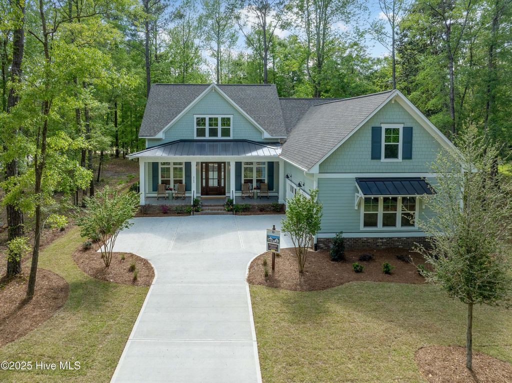 Photo of 3705 Deerview Lane, Castle Hayne, NC 28429 (MLS # 100487716)