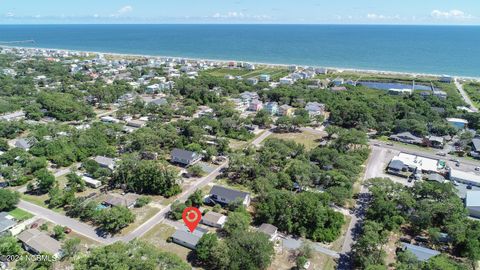 A home in Oak Island