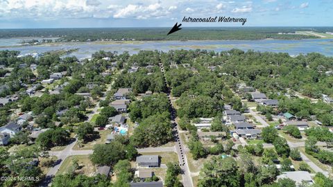 A home in Oak Island