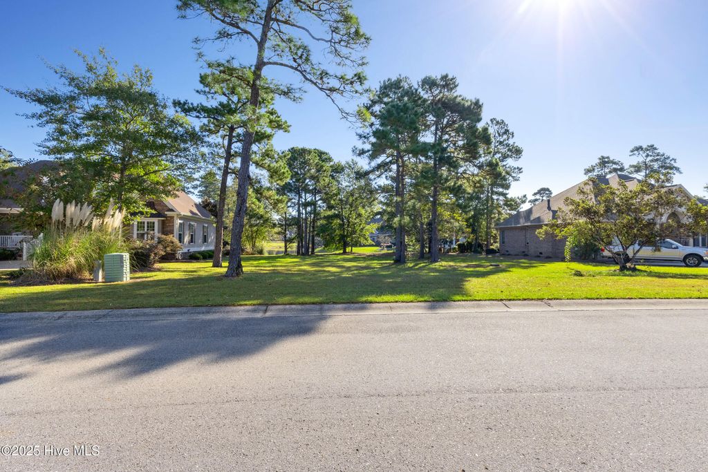 Photo of 565 Gladstone Circle SW, Ocean Isle Beach, NC 28469 (MLS # 100538218)