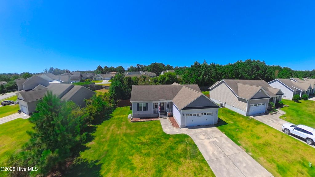 Photo of 312 Jasmine Lane, Jacksonville, NC 28546 (MLS # 100529626)