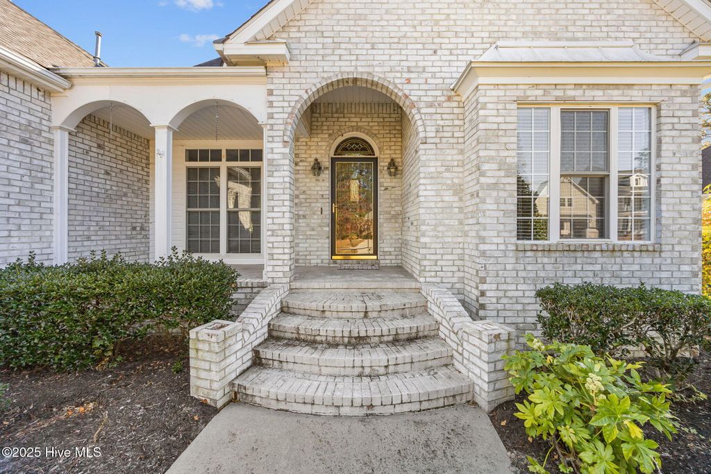 Photo of 509 S Middleton Drive NW, Calabash, NC 28467 (MLS # 100543036)