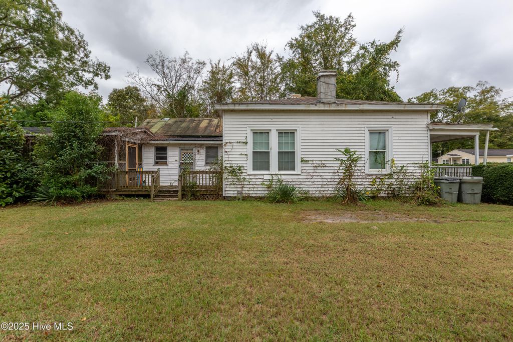 Photo of 723 Bradley Avenue, Tarboro, NC 27886 (MLS # 100536587)