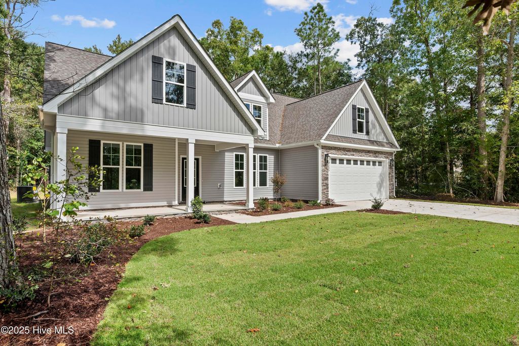 Photo of 255 White Oak Bluff Road, Stella, NC 28582 (MLS # 100502385)