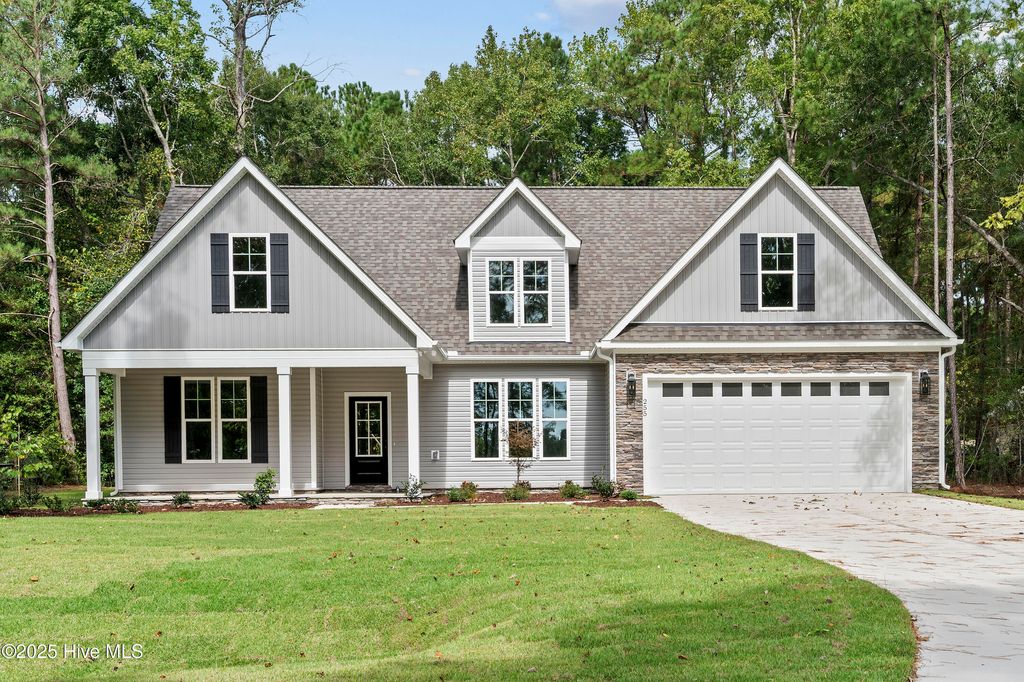 Photo of 255 White Oak Bluff Road, Stella, NC 28582 (MLS # 100502385)