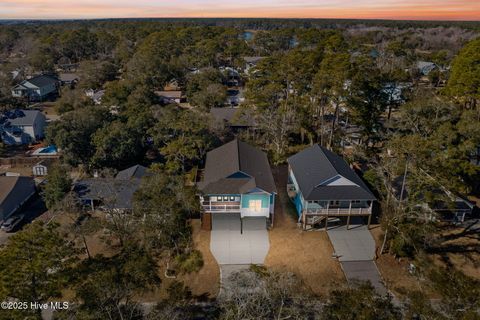 A home in Oak Island