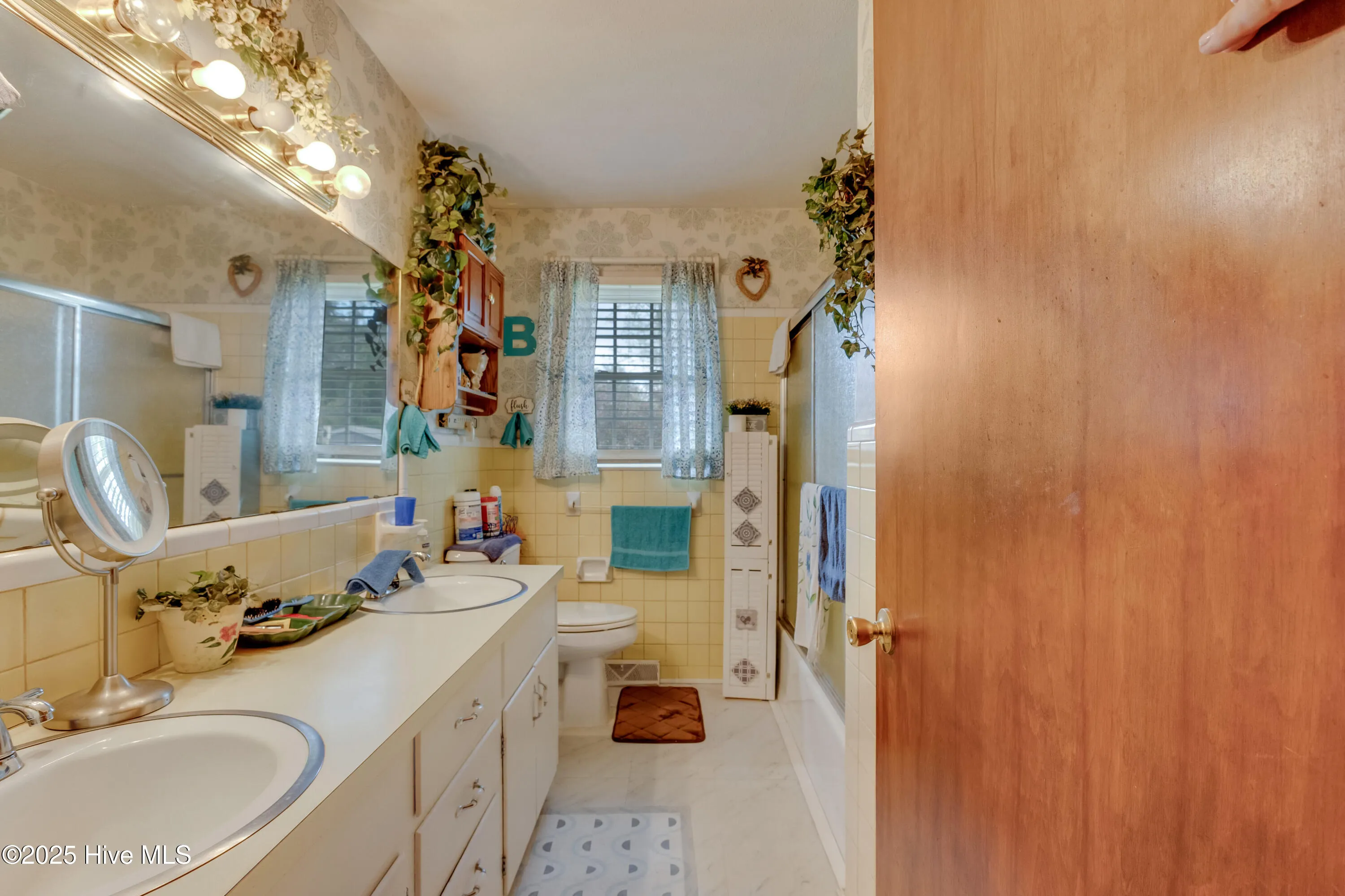 Wallace, North Carolina 28466, United States, 3 Bedrooms Bedrooms, ,2 BathroomsBathrooms,Residential,Active,109642