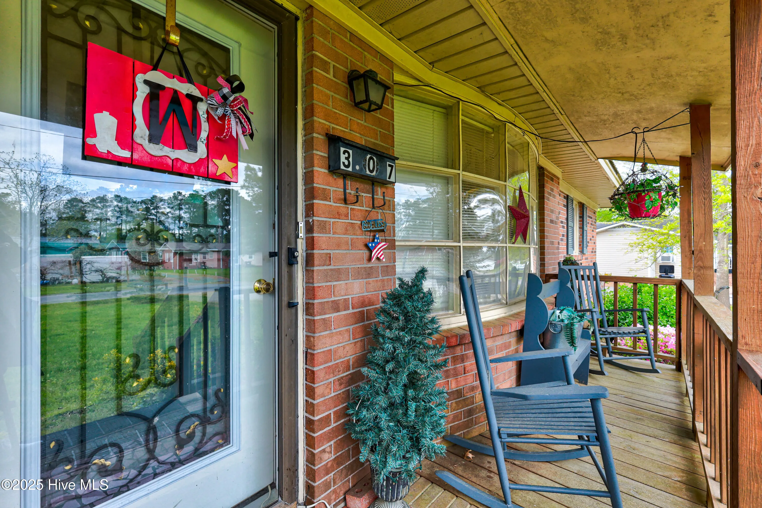 Wallace, North Carolina 28466, United States, 3 Bedrooms Bedrooms, ,2 BathroomsBathrooms,Residential,Active,109642