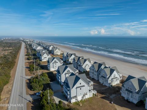 A home in North Topsail Beach