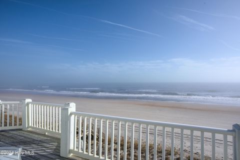 A home in North Topsail Beach