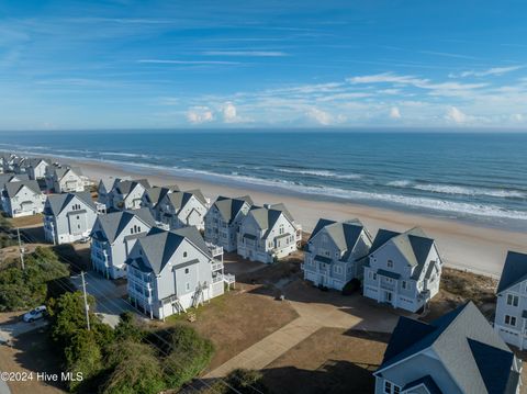 A home in North Topsail Beach