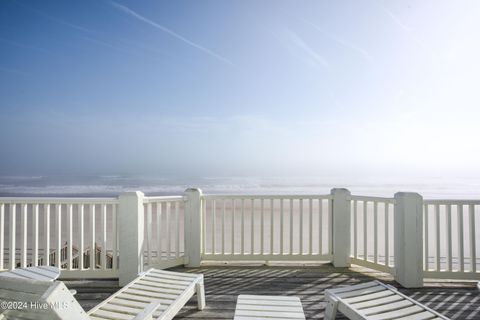 A home in North Topsail Beach