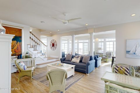 A home in North Topsail Beach