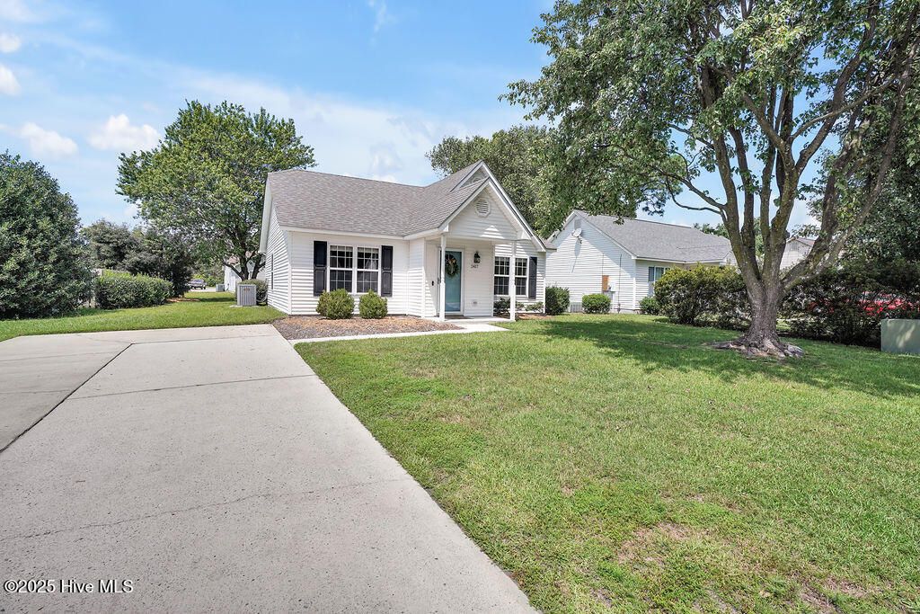 Photo of 2417 White Road, Wilmington, NC 28411 (MLS # 100528374)