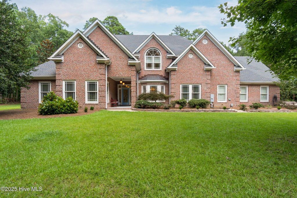 Photo of 400 Island Drive, Chocowinity, NC 27817 (MLS # 100523231)