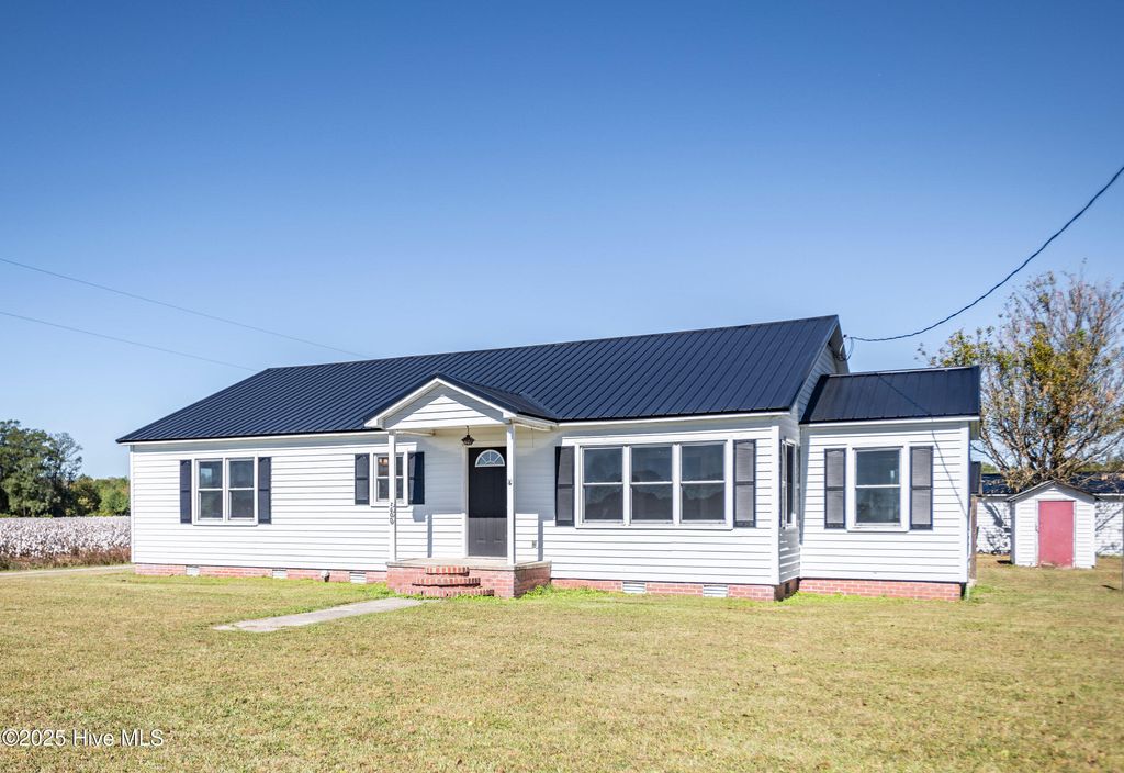 Photo of 2600 Manning Road, Jamesville, NC 27846 (MLS # 100538410)