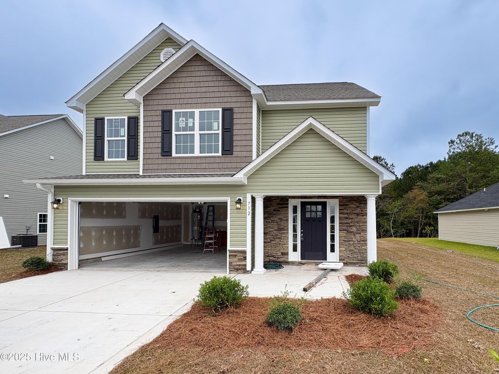 Photo of 712 Ellabond Street, Sneads Ferry, NC 28460 (MLS # 100499946)