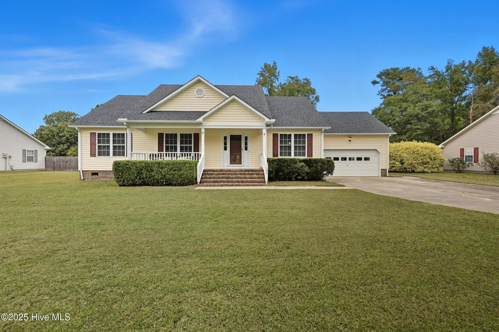 Photo of 104 William Drive, Hertford, NC 27944 (MLS # 100536496)