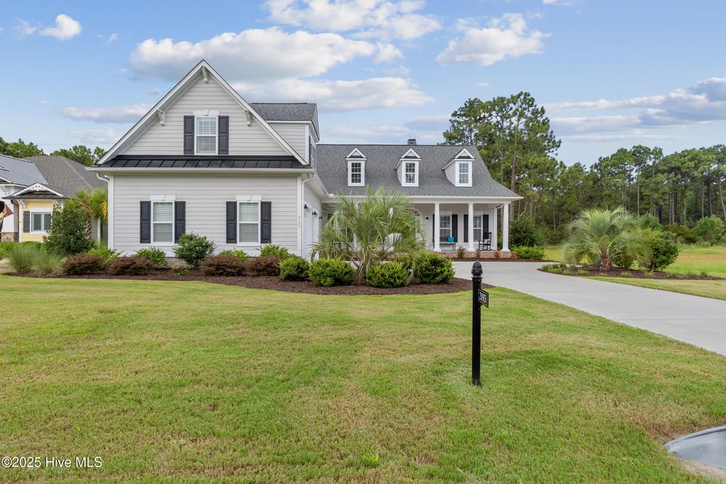 Photo of 2193 St James Drive SE, Southport, NC 28461 (MLS # 100529454)