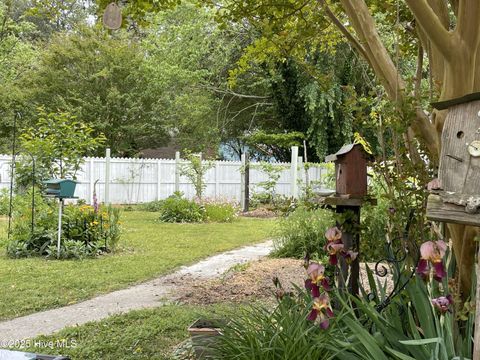 A home in Elizabeth City