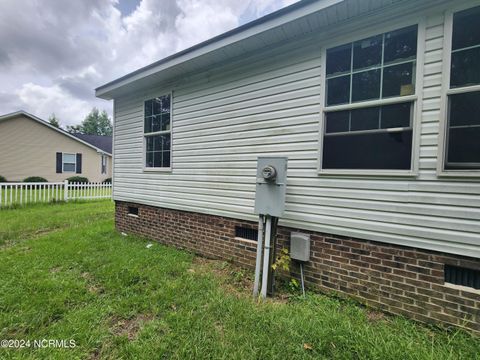 A home in Laurinburg