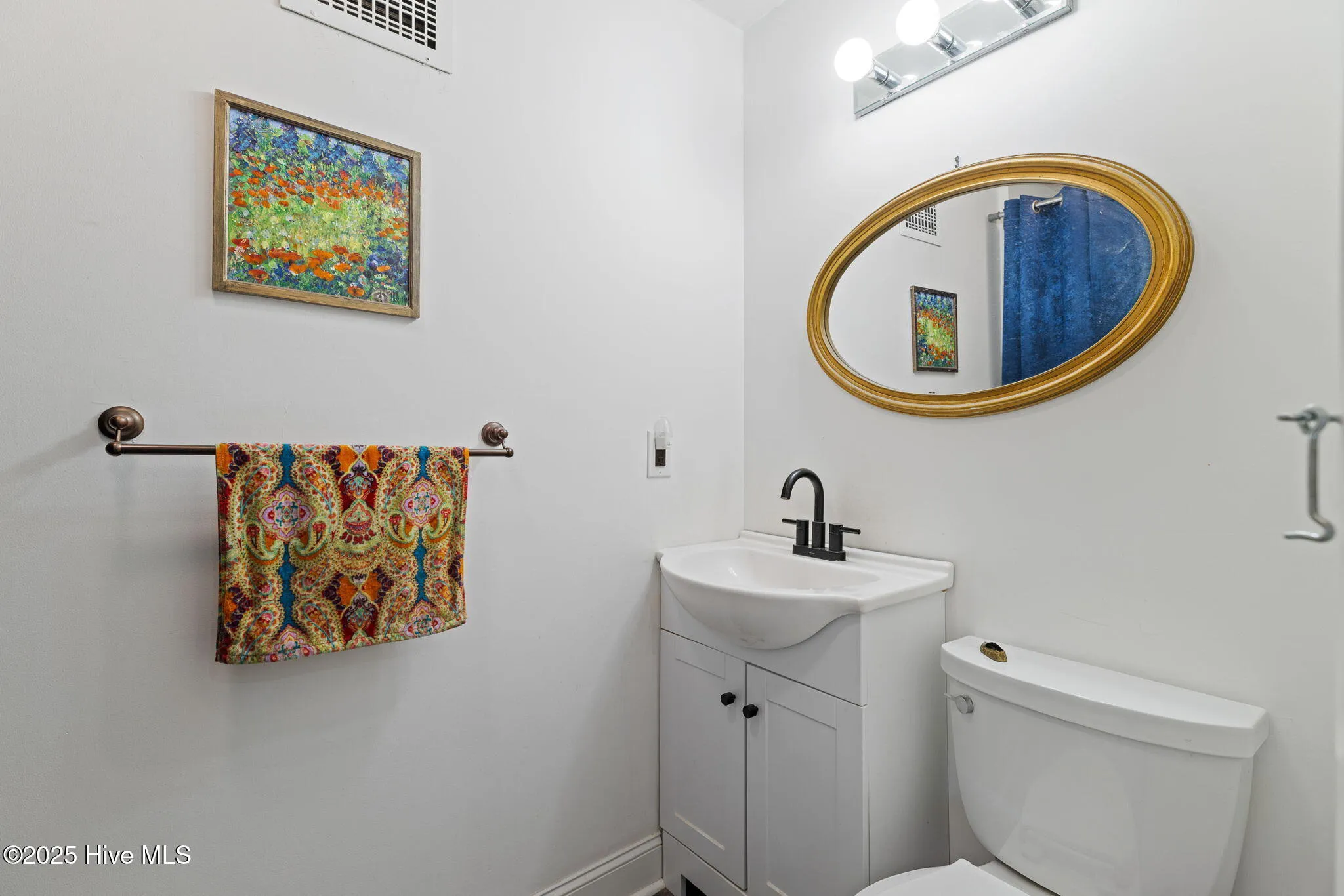 Wilmington, North Carolina 28403, United States, 3 Bedrooms Bedrooms, ,3 BathroomsBathrooms,Residential,Pending,192721