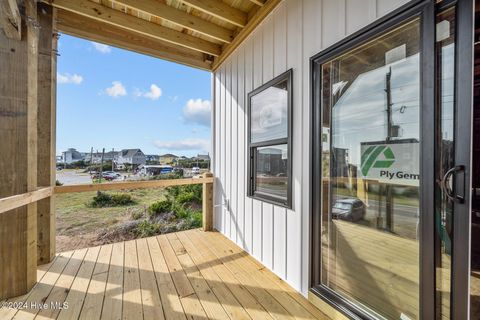 A home in North Topsail Beach