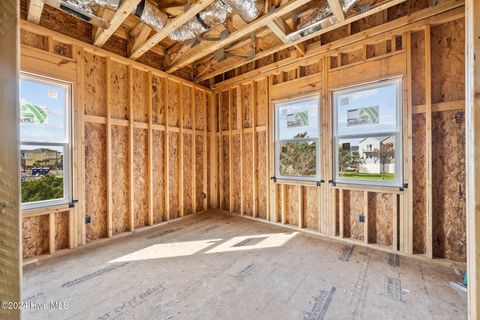 A home in North Topsail Beach