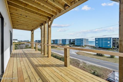 A home in North Topsail Beach