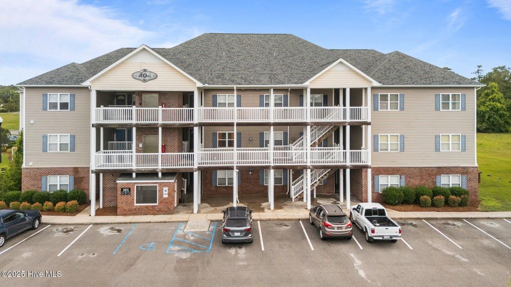 Photo of 404 Penny Lane #F, Morehead City, NC 28557 (MLS # 100510460)