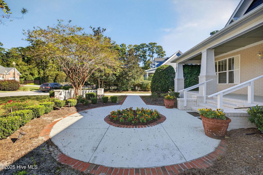 Photo of 5905 Hunters Mill Lane, Wilmington, NC 28409 (MLS # 100537220)