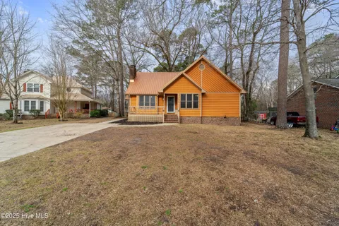 MLS: 100493521