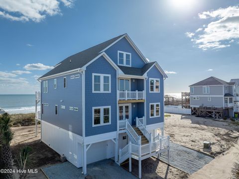 A home in North Topsail Beach