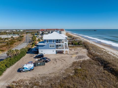 A home in North Topsail Beach