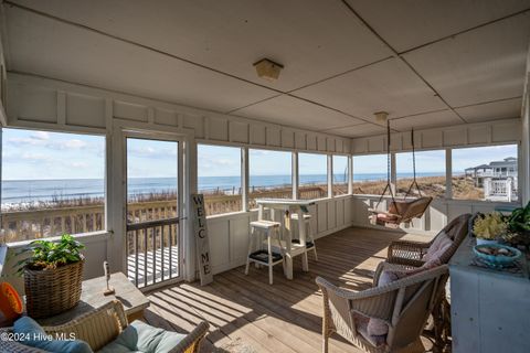 A home in Oak Island