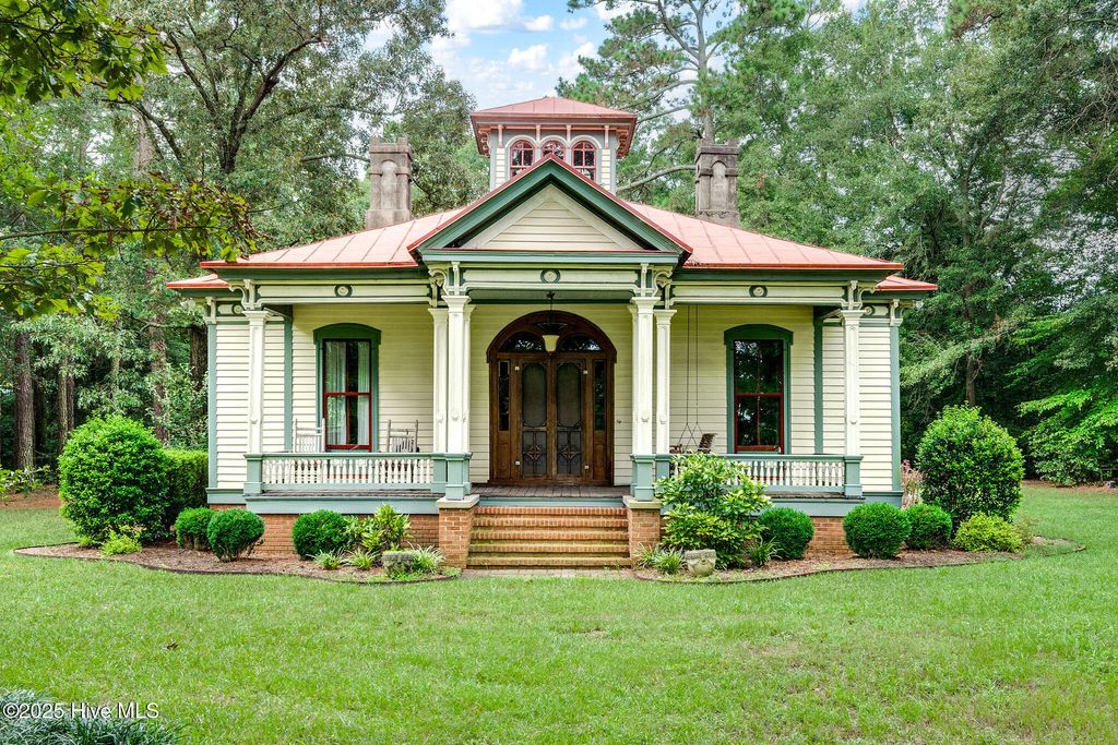 Photo of 393 Moltonville Road, Clinton, NC 28328 (MLS # 100525413)